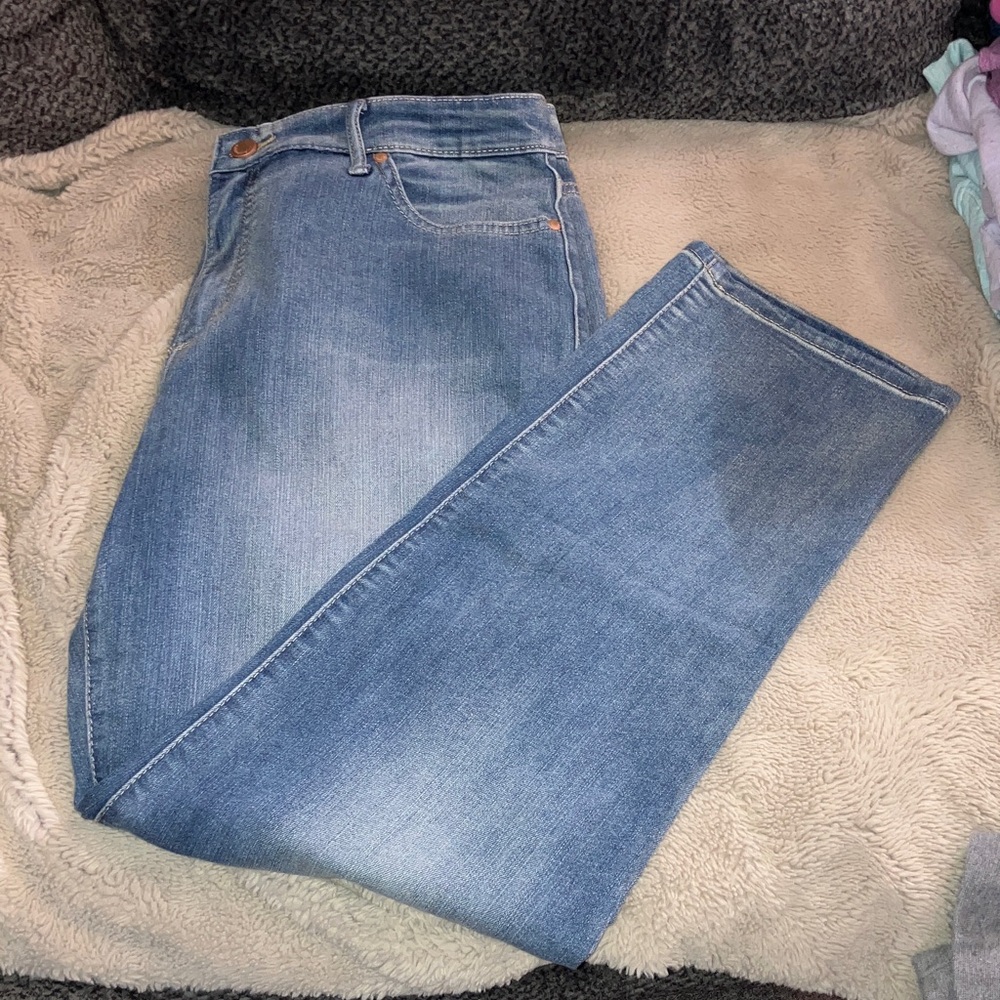 Bandolino Women's Straight Leg Jeans - Light Blue